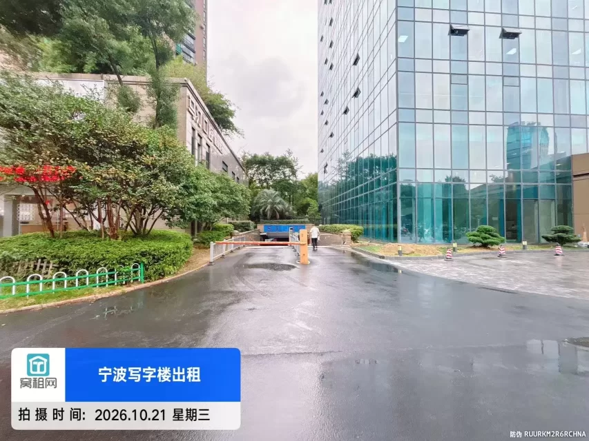 宁波鄞州区汇亚国际大厦停车场如何收费