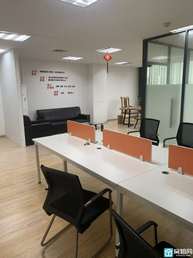 宁波汽车城隔壁明州商务大厦98平米办公室出租3200元/月
