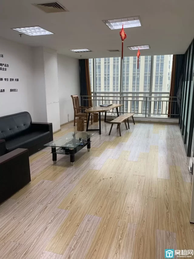 宁波汽车城隔壁明州商务大厦98平米办公室出租3200元/月