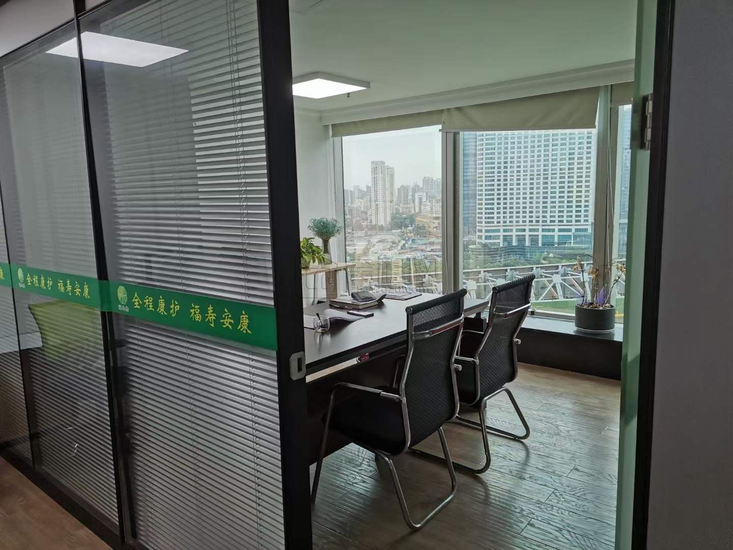 华联写字楼185平米办公室出租(图3)
